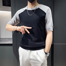 灰色