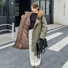 军绿色中长款大毛领连帽羽绒棉服女冬季超火好看加厚棉衣棉袄外套，女装短外套，2B183