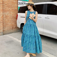 夏日清冷艺术感连衣裙女2025新款条纹设计海边度假风无袖背心长裙，女装连衣裙，2C158