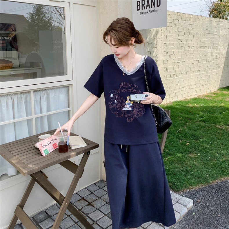 藏青色卡通印花减龄套装裙女2025夏新款学院风v领T恤半身裙两件套,女装套装/套裙,2C236