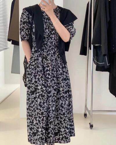 夏季新款，黑底白花，女装，9roove