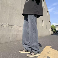 蓝色