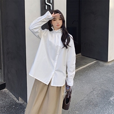 白色