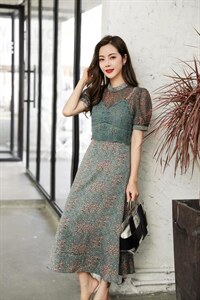 碎花假两套连衣裙图片