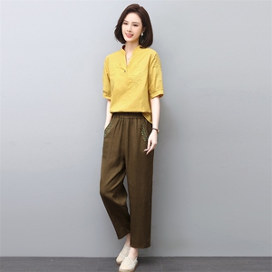 休闲棉麻套装女2024夏季新款宽松妈妈减龄遮肉显瘦刺绣亚麻两件套图片