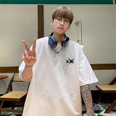 可48小时发货支持抖音得物来样二开美式满天星亮片短袖T恤MTX663，男装T恤，电商A486-1