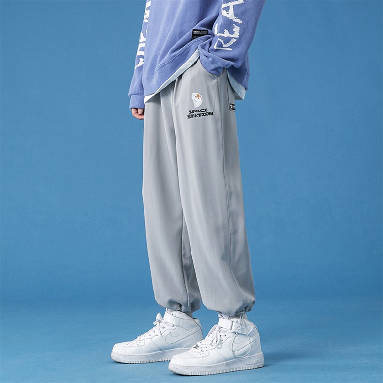 蓝底2024秋冬款个性后开叉宽松束脚运动休闲潮牌裤子2111-P45控69，男装休闲裤，星座914-3