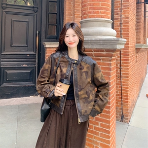 美拉德咖色麂皮绒短外套女春秋2025新款超火好看高级小众夹克上衣图片