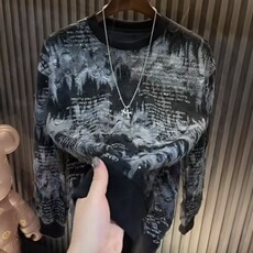 黑色
