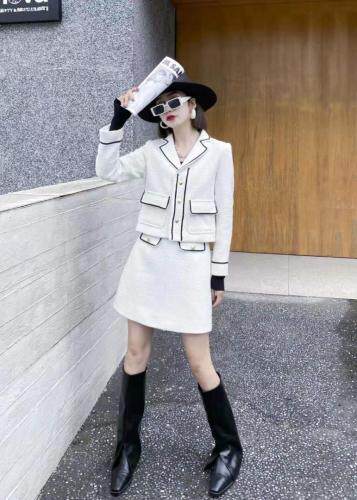 （现货）小香套装，女装职业装，伊娜蕾尔