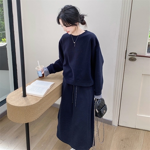 韩系学院风套装女2025秋季新款独特漂亮松弛感卫衣半身裙两件套潮图片