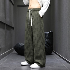 绿色