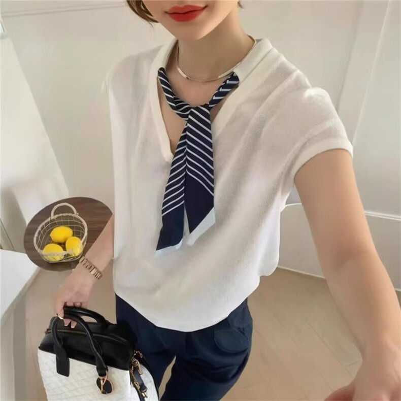 夏季新款简约时尚百搭女士丝巾V领短袖，女装T恤，恒旺羊绒