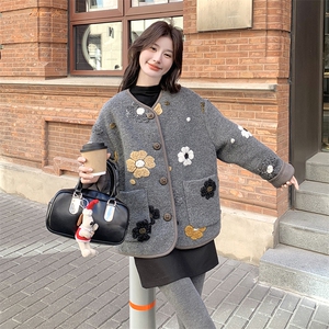 【现货】90白鸭绒内里 设计感立体花朵外套图片