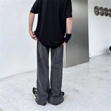 蓝色