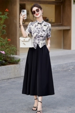 2024夏季新款气质新中式复古假两件套拼接印花短袖收腰连衣裙，女装连衣裙，然然