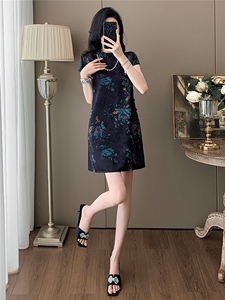 时尚气质减龄新中式套装女夏新款立领牡丹印花上衣短裤两件套图片