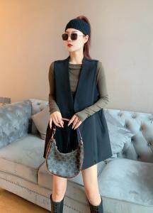 秋装新款马甲上新，女装马夹，维多利亚