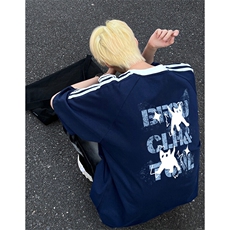 藏青色