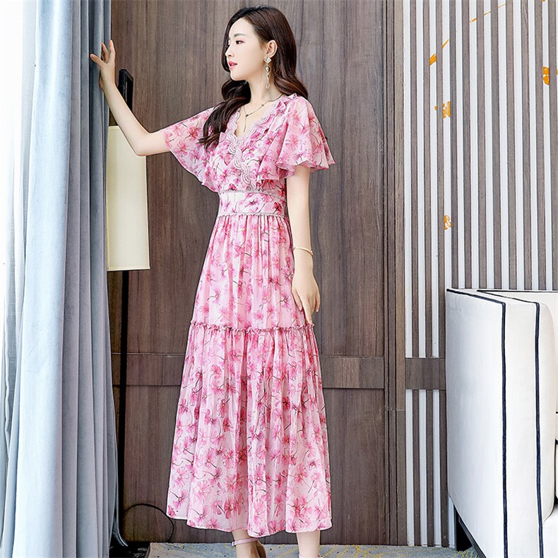 连衣裙2023年夏季自然舒适宽松柔软简约,女装连衣裙,贵人树