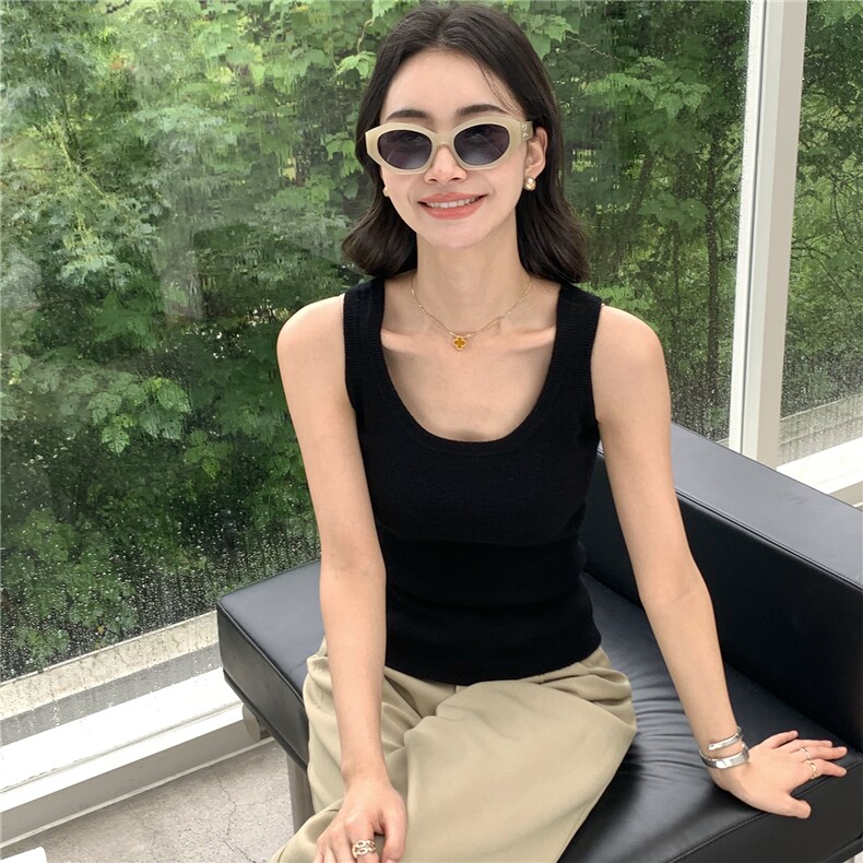 2025舒适百搭简约宽吊带背心舒适保暖内搭,女装羊绒衫,玛卡隆羊绒