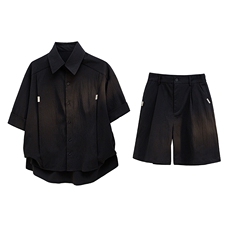 黑色