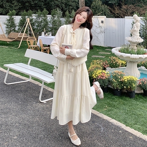 现货-新款杏色两件套裙203-8890-P175-K248图片