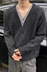 网图A2371P58-老钱风假两件V领针织衫男冬季复古拼接套头毛衣，男装针织衫/毛衣，电商B241