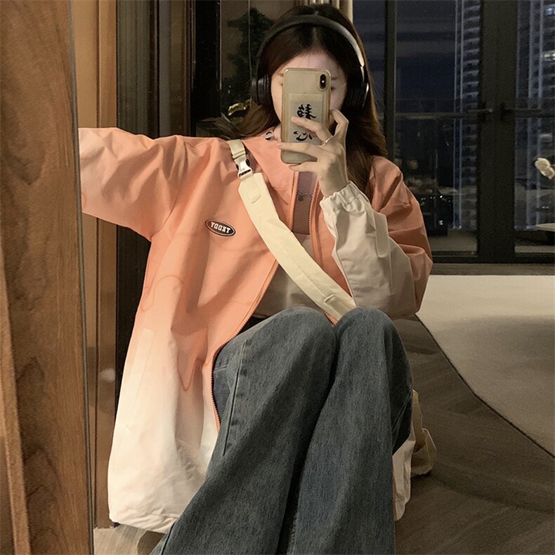 渐变色外套女今年流行炸街冲锋衣设计感高级范连帽棒球服C409-85,男装夹克,星座911-2(原星座613-2）