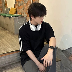抖音得物高品质二开240克宽松纯棉美式潮牌三条杠织带短袖T恤，男装T恤，电商A486-1