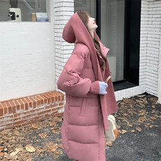 针织披肩玫粉色收腰羽绒服女冬季2025新款流行中长款高级感爆款，女装羽绒服，蝶眷