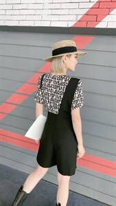 夏季新款背带裤套装图片
