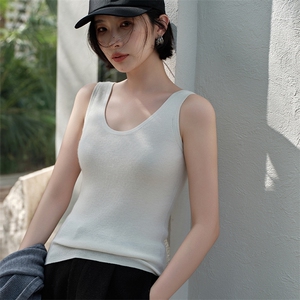 女士圆领抽条吊带图片