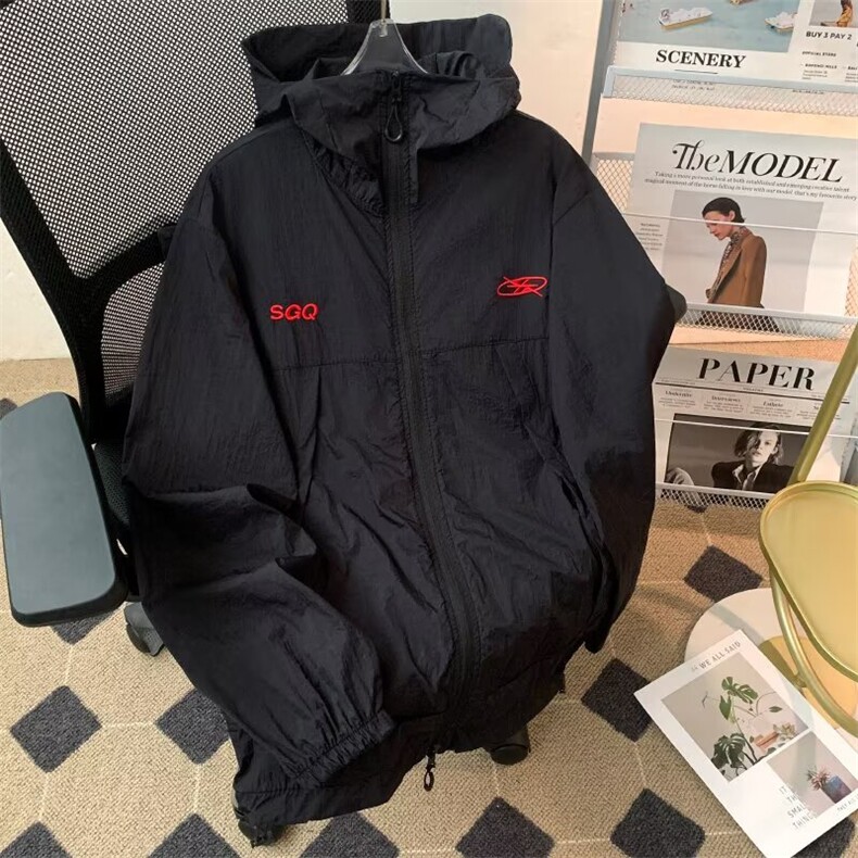 户外轻薄防晒衣男新款透气连帽冲锋衣薄外套宽松防晒服JK825P45,男装夹克,星座1013-5