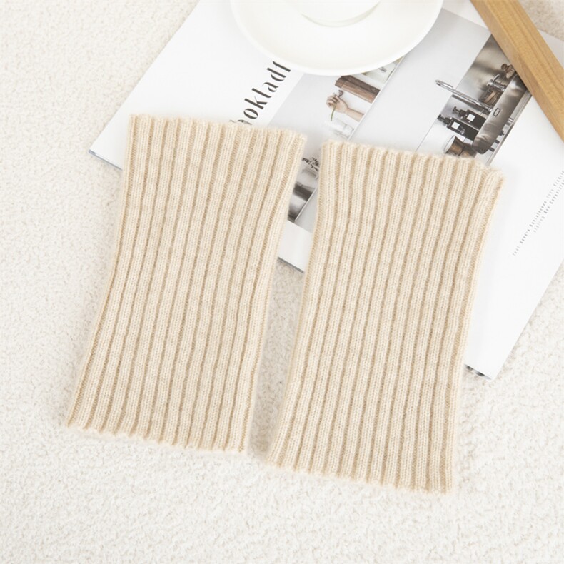 2025年秋季新款百搭短筒甜美保暖护腿，袜子，窄众羊绒