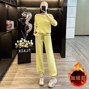 秋冬新款加绒宽松圆领卫衣两件套女休闲运动套装显瘦减龄时尚图片