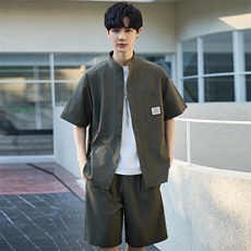 绿色