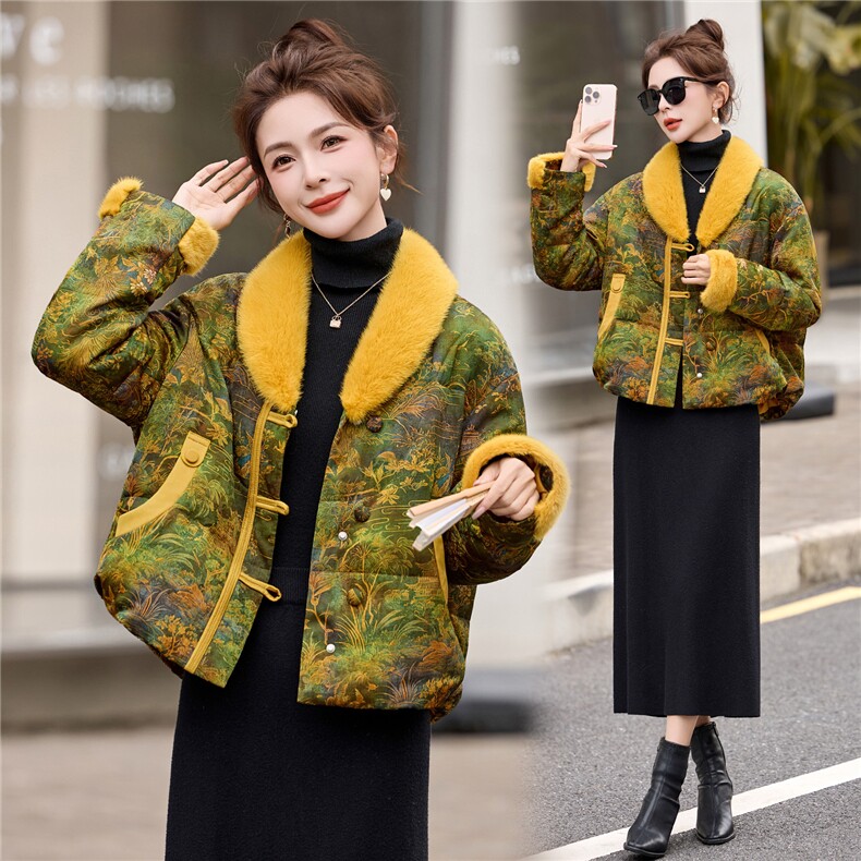 现货。现货。2025年冬季新中式潮气质保暖羽绒新款,女装羽绒服,艾仟回(原伊仟回)