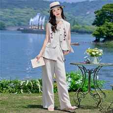 （新款现货）2026夏装时尚莱赛尔蕾丝刺绣马甲+屁帘阔腿裤两件套，女装套装/套裙，印象茜