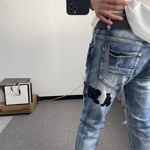 欧美潮牌秋冬季破洞字母拼皮刺绣修身牛仔裤男潮流小脚休闲长裤图片