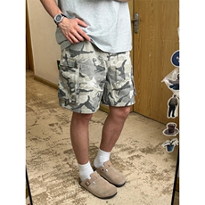 绿色