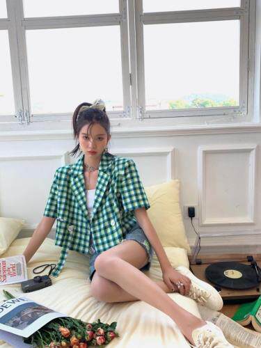 【现货】2021夏季新品百搭绿格子上衣，女装，blue face