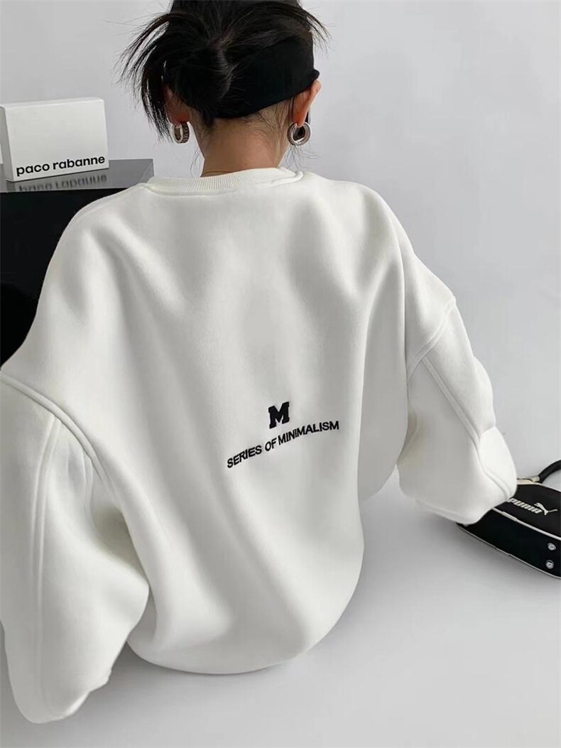 【秋季新品】字母刺绣卫衣，女装卫衣/绒衫，TWO LAPS