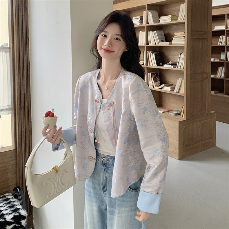 新中式提花短外套女2025春季新款今年流行超好看国风复古盘扣上衣图片