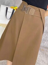 秋季半裙，女装半身裙，泓利