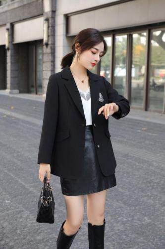 【现货】春装韩版时尚休闲女装小西装，女装西装，雪天使