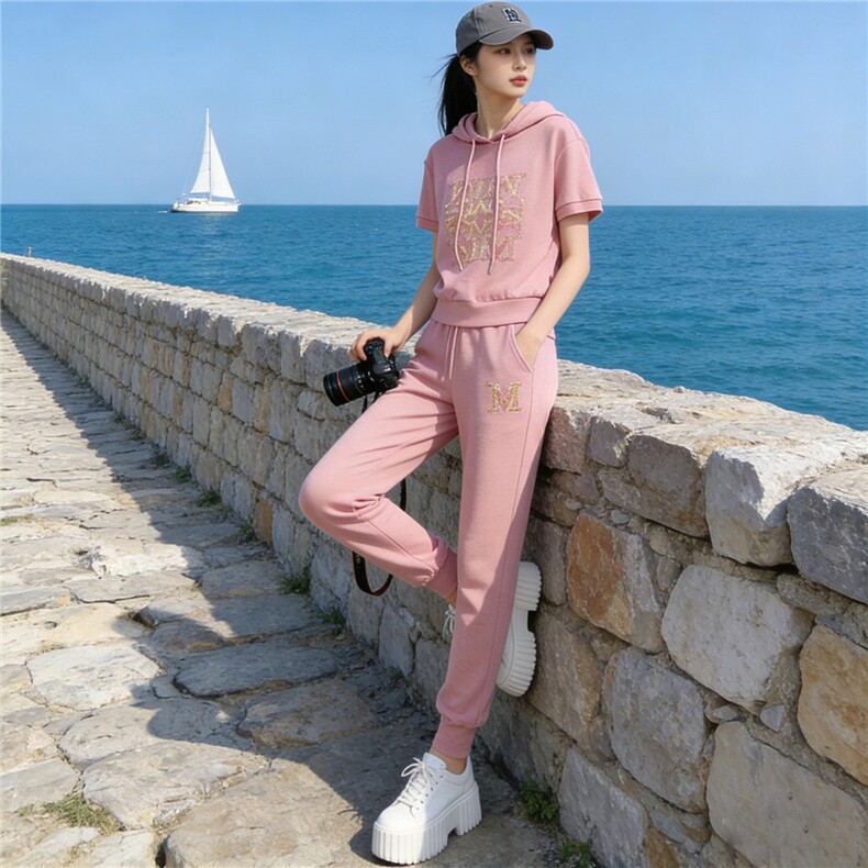 时尚减龄休闲套装女夏季新款粉色连帽短袖卫衣休闲束脚长裤两件套,女装套装/套裙,江南