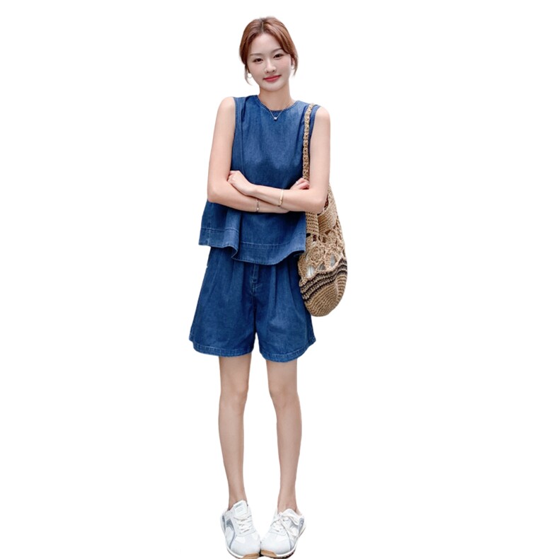 时尚牛仔套装减龄显瘦,女装套装/套裙,2C012
