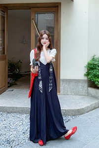 复古设计感拼色印花背带裤女夏季2025薄款小个子显瘦阔腿连体裤图片