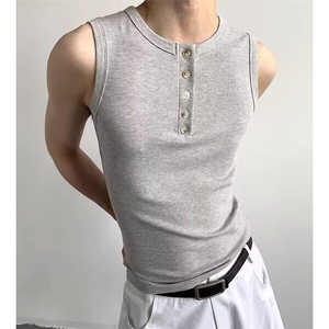 网图 运动背心街头焦点中性设计款亨利领背心男夏季修身无袖T恤图片